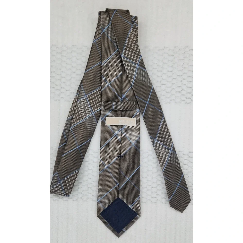 Michael Kors Mens 100% Silk Tie Blue Beige Cream Striped Classic Necktie 1040